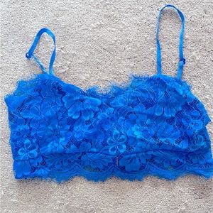 Women’s crop top bralette, size small